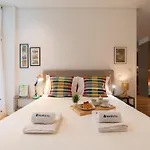 Host Wise - Stylish Urban Flat With Terrace شقة *