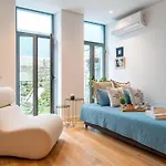 شقة Host Wise - Stylish Urban Flat With Terrace *