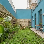 Host Wise - Stylish Urban Flat With Terrace شقة بورتو