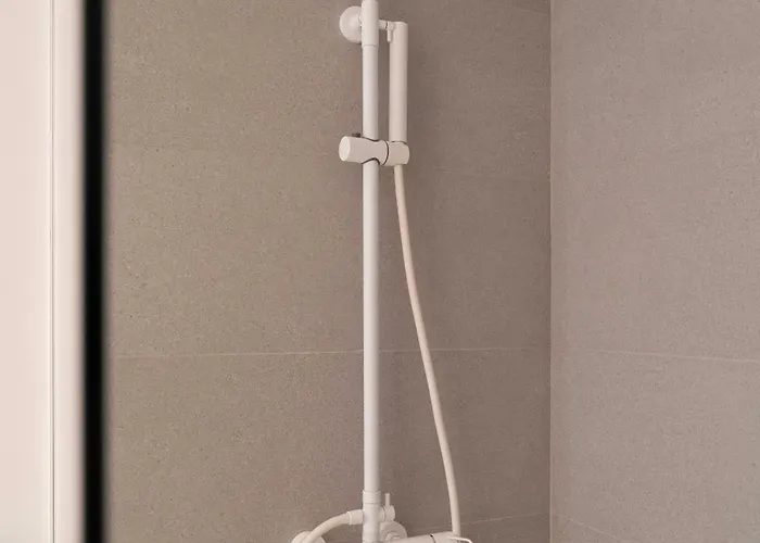 شقة Host Wise - Stylish Urban Flat With Terrace *